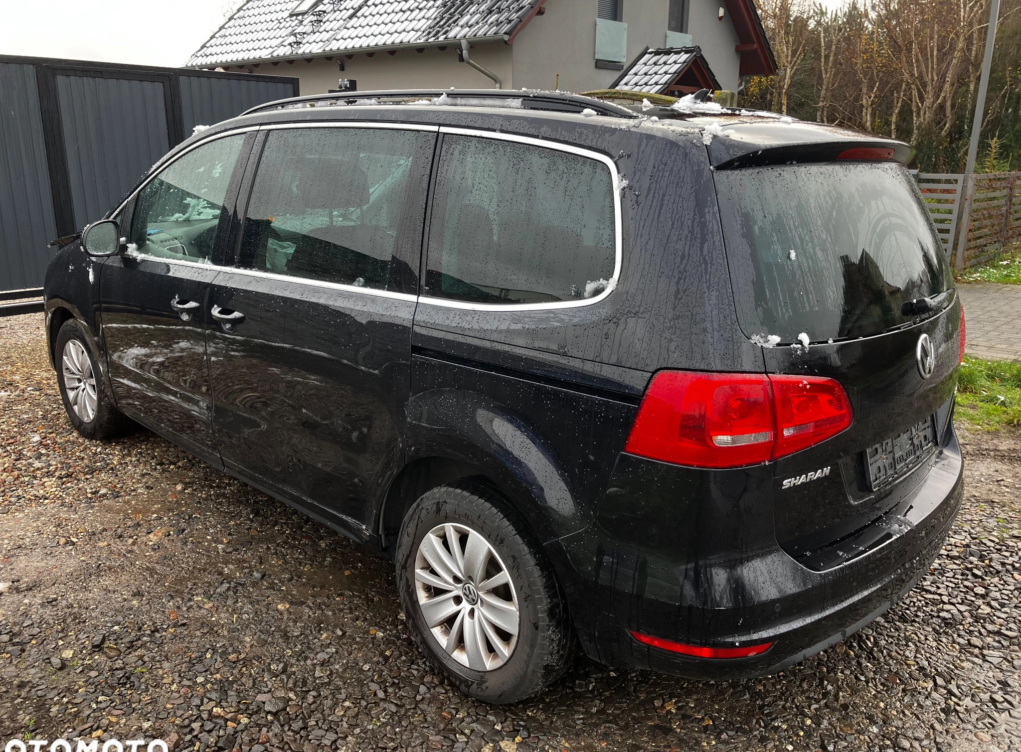 Volkswagen Sharan cena 21999 przebieg: 231750, rok produkcji 2014 z Wschowa małe 79